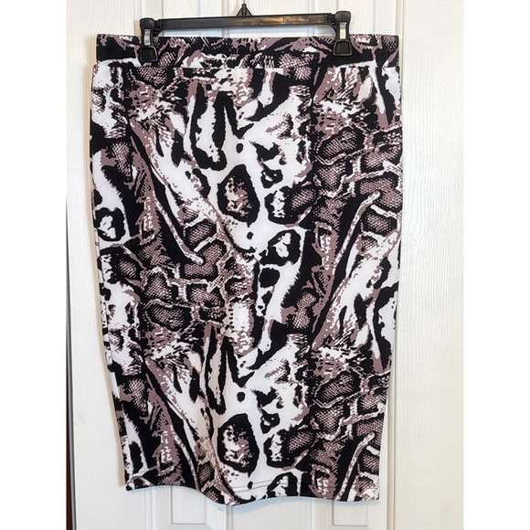 Nicki Minaj Pencil Skirt Bodycon Animal Print Sexy‎ Clubwear XXL - Picture 1 of 3